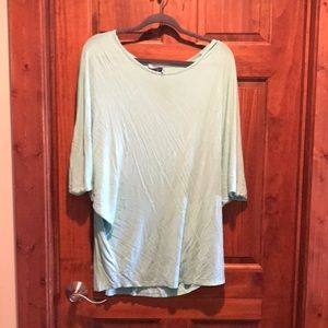 Super Line Aqua tunic. Rayon